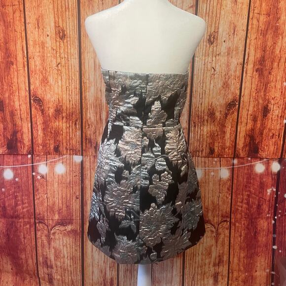 NWT Showpo Brailey Strapless Mini Dress size 14 black pink jacquard party RV $90 - Picture 4 of 7